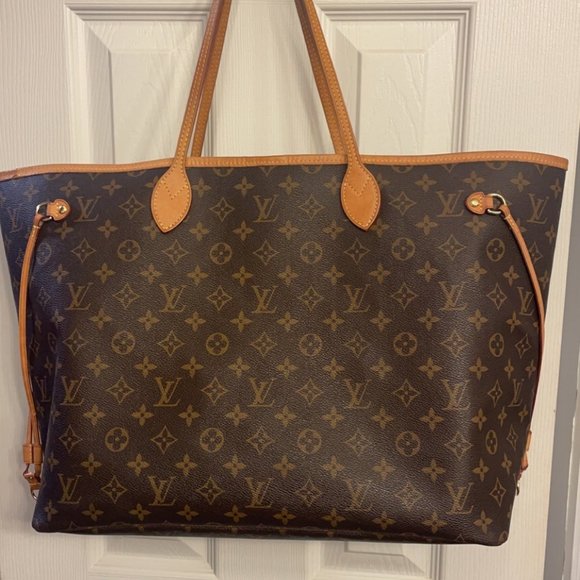 Louis Vuitton Handbags - Louis Vuitton Neverfull GM Monogram Bag